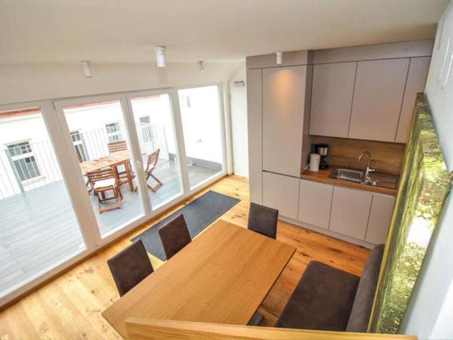 Luxury 2-Floor Rooftop Apartment With Terrace In The City Center Vídeň Exteriér fotografie