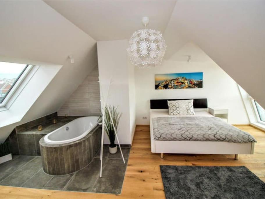 Luxury 2-Floor Rooftop Apartment With Terrace In The City Center Vídeň Exteriér fotografie